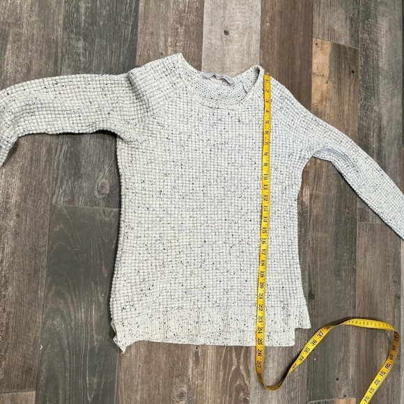 ATHLETA Sweater Women Small Gray Speckle Cashmere Blend Waffle Knit Crew Neck XS - Picture 6 of 8